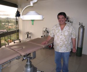 Bilingual surgeon in Guatemala